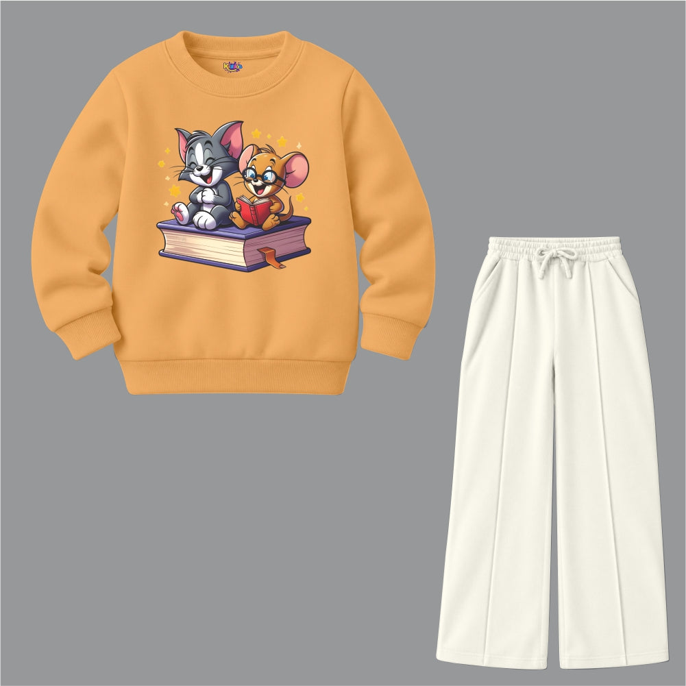 Tom & Jerry Friends Reading Book (Fleece Pair)