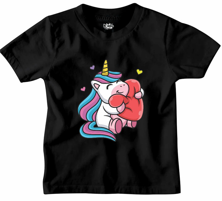 UNICORM WITH HEART T-SHIRT