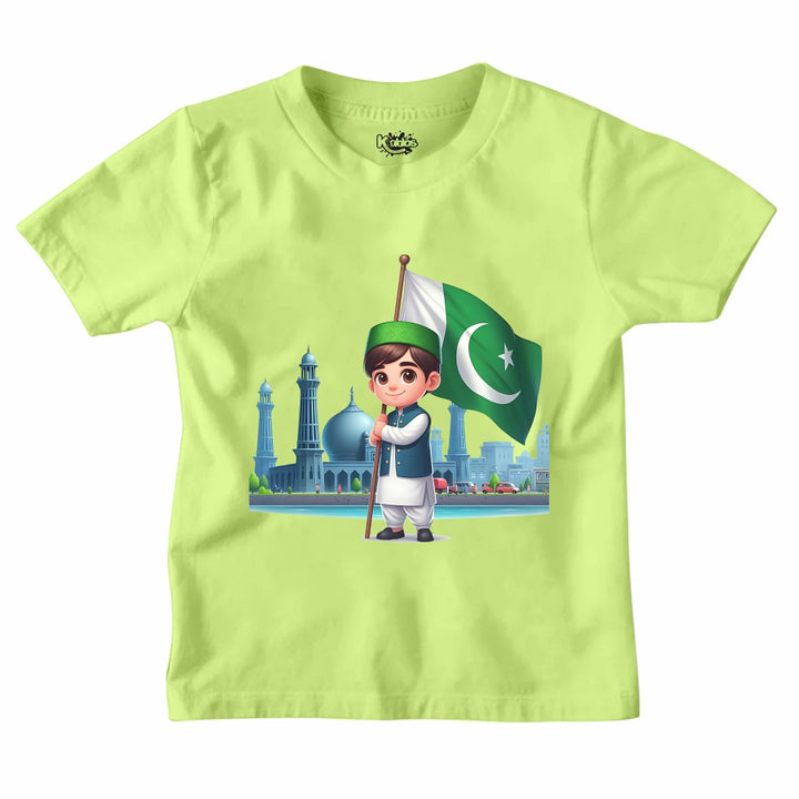 14 AUGUST CUTE BOY WITH PAKISTAN FLAG  T-SHIRT