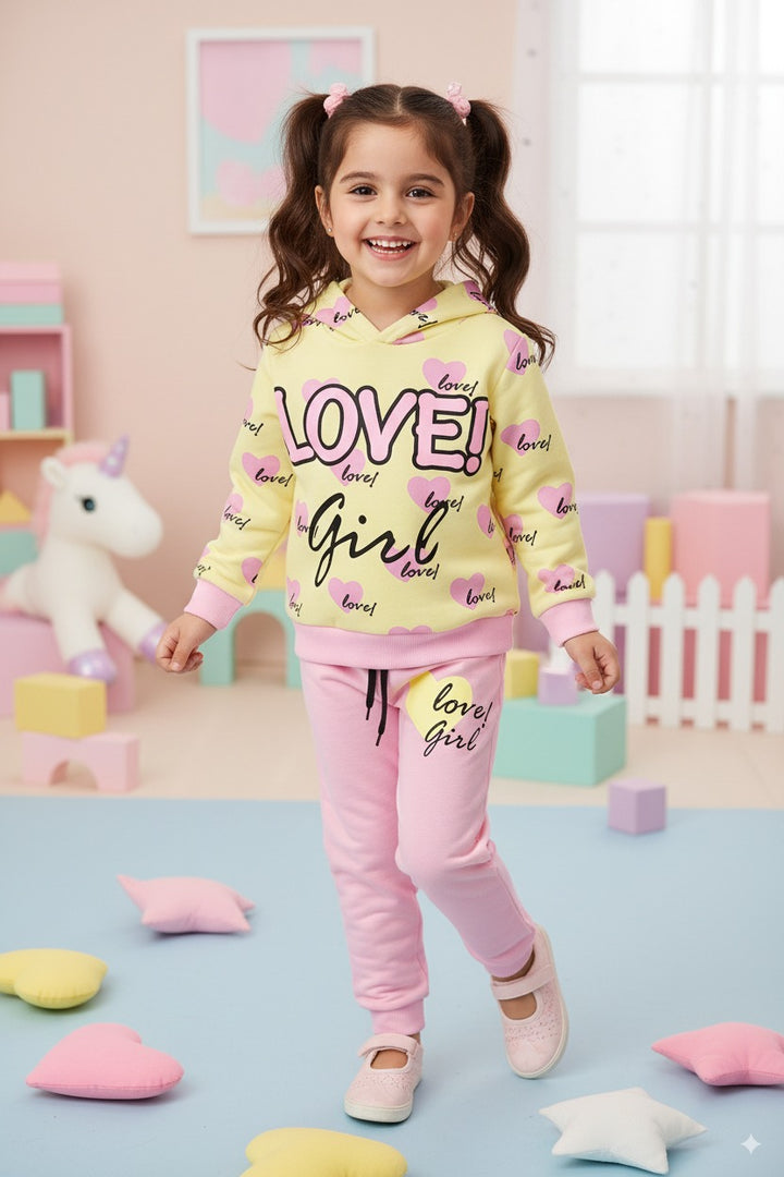 LOVE ! GIRL ALLOVER PRINT FLEECE PAIR