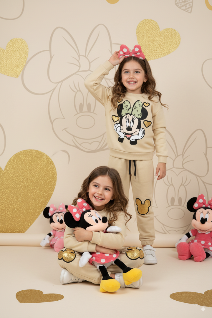 MINNIE HEART FLEECE PAIR