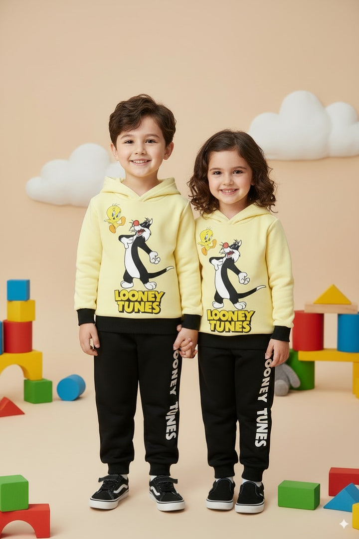 LOONEY TUNES FLEECE PAIR